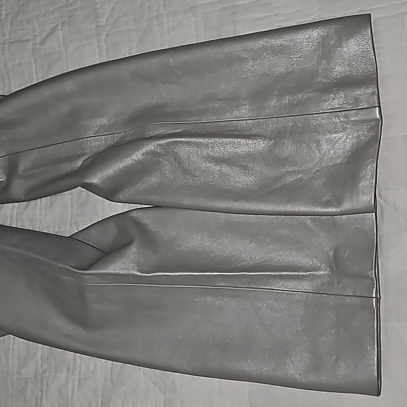 St. John Silver 100% Leather Pants Sz 4 - Picture 6 of 11